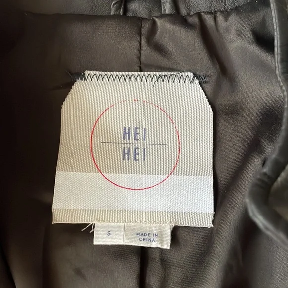 Anthropologie vegan leather, quilted dark olive jacket - Picture 3 of 10